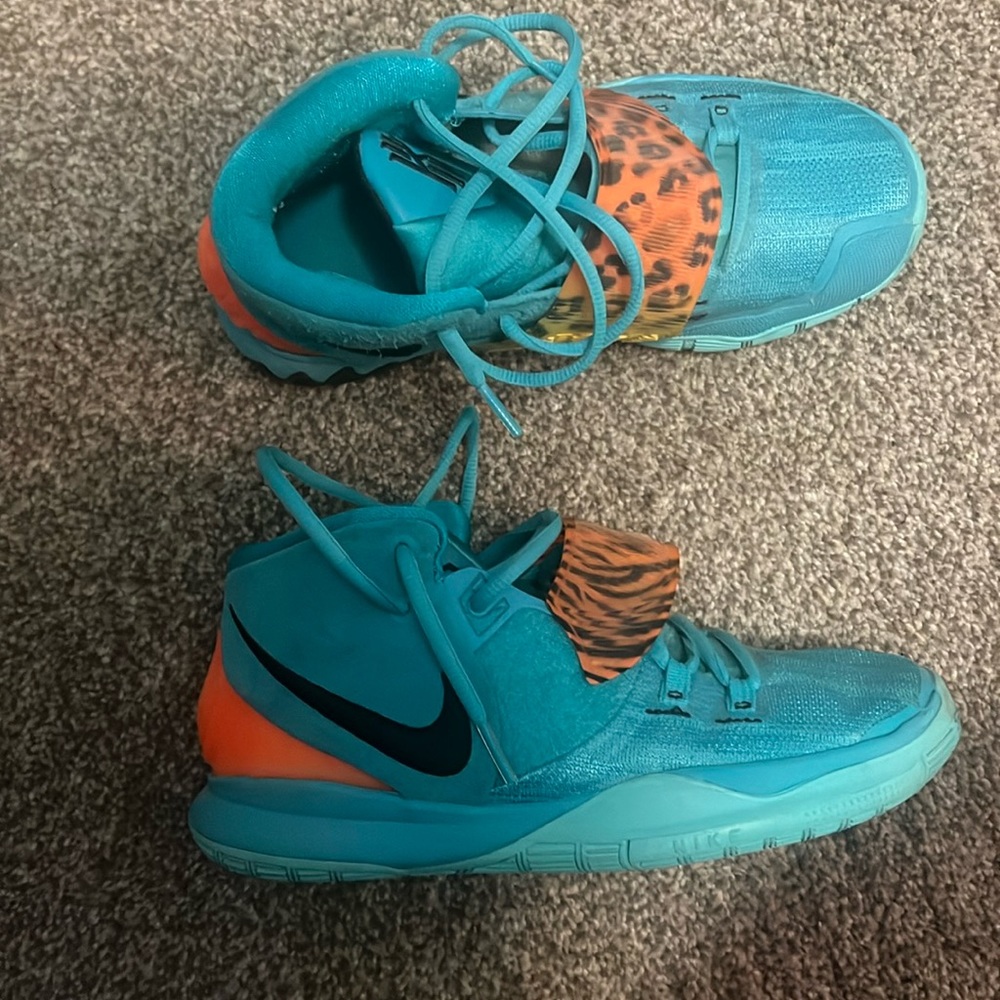 Kyrie Basketball shoes